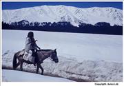 32. Maharishi riding in snow